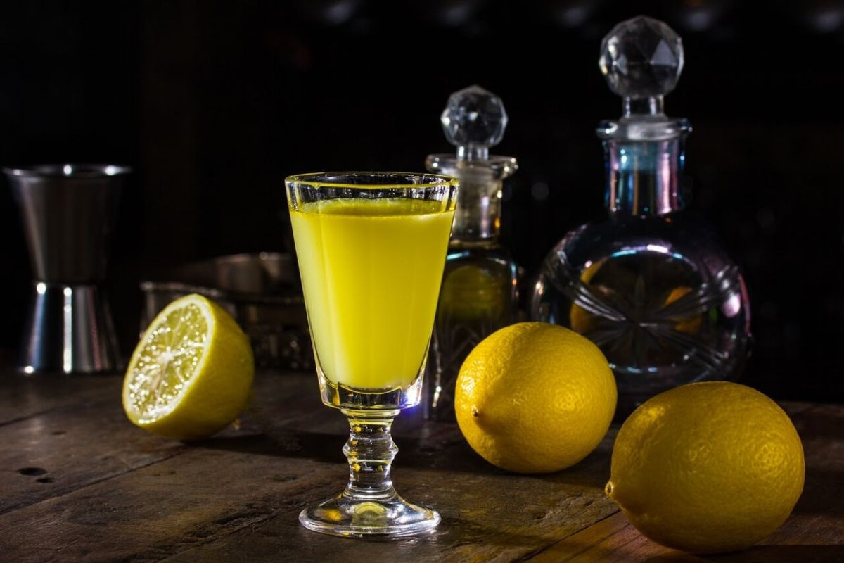 Лимонная настойка: лучшие рецепты самогона, водки, спирта