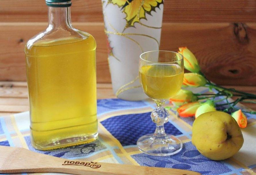 Настойка из айвы: 5 рецептов самогона, водки и спирта